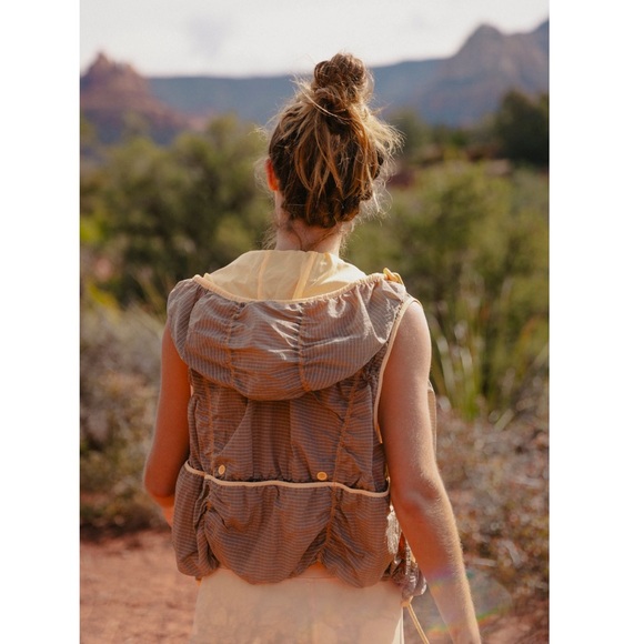 FP Movement Happy Camper Vest - Picture 3 of 6